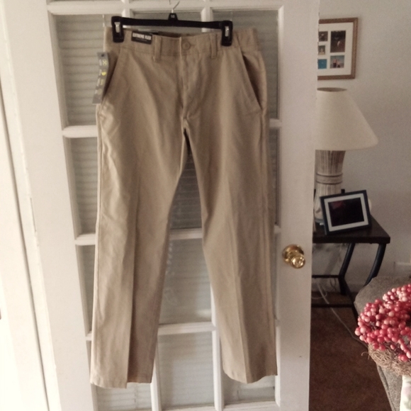 Lee Other - NWT MENS SZ 30x30 LEE STRAIGHT FIT KHAKI PANTS